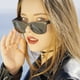 thumbnail image 2 of Gafas de Sol Neon Pibupibu Estilo Retro Cuadrado para Adultos, 2 of 7