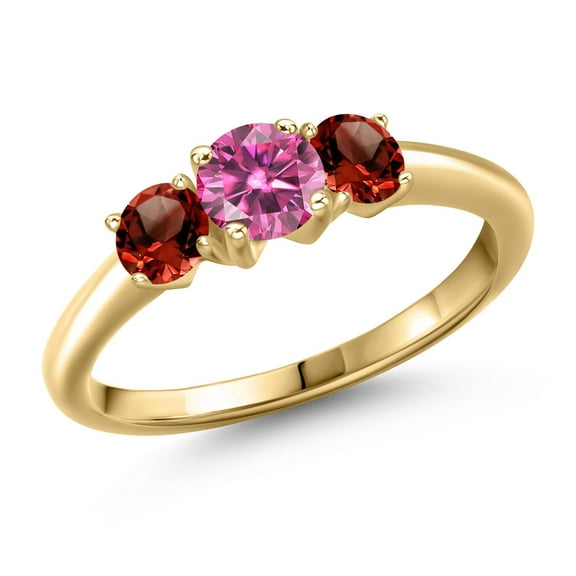 Gem Stone King 10K Yellow Gold Pink Moissanite and Red Garnet Engagement Ring for Women | 1.24 Cttw | Round 5MM | Gemstone Birthstone | Size 8