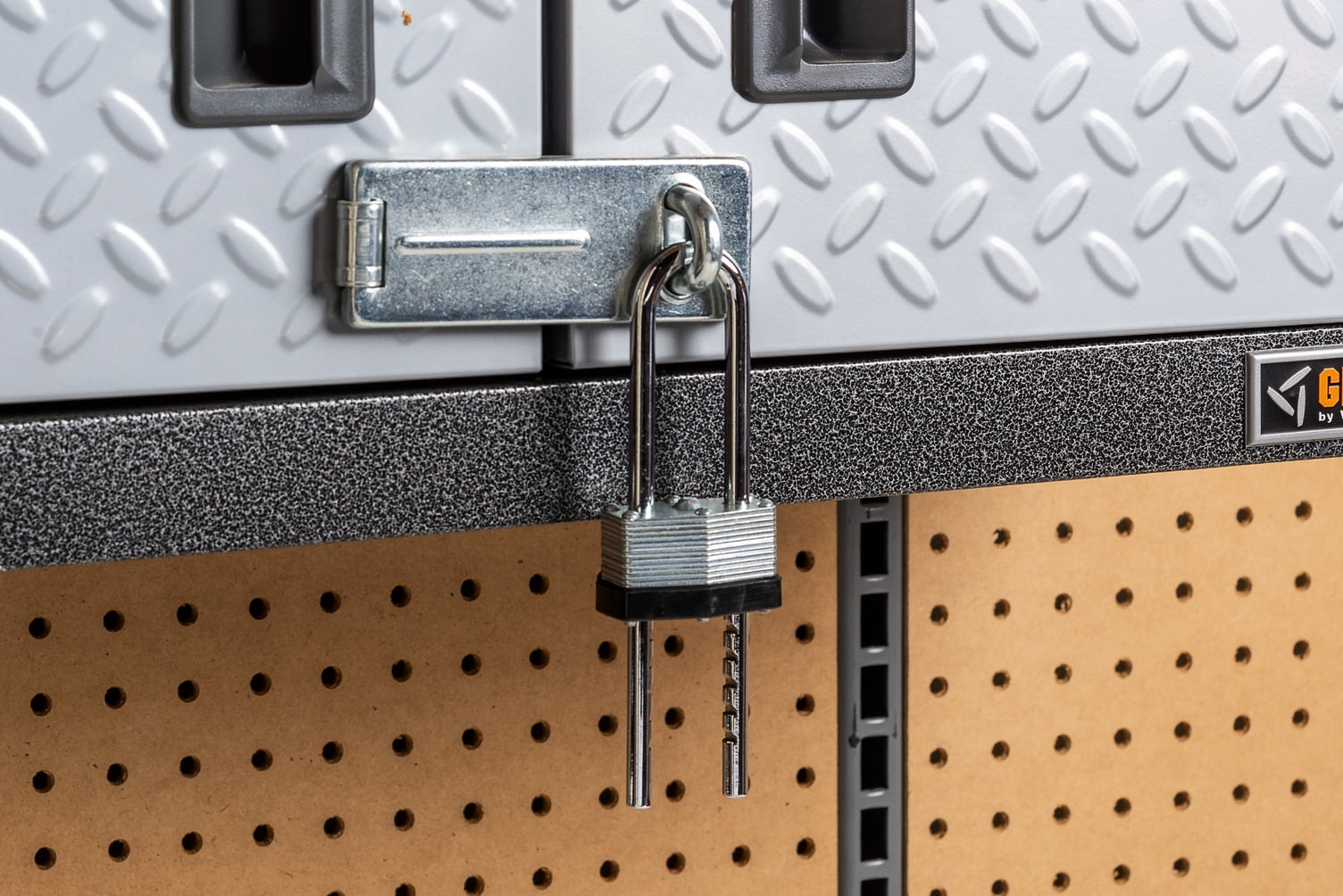 Hyper Tough 44mm Laminated Steel Padlock with Adjustable Shackle