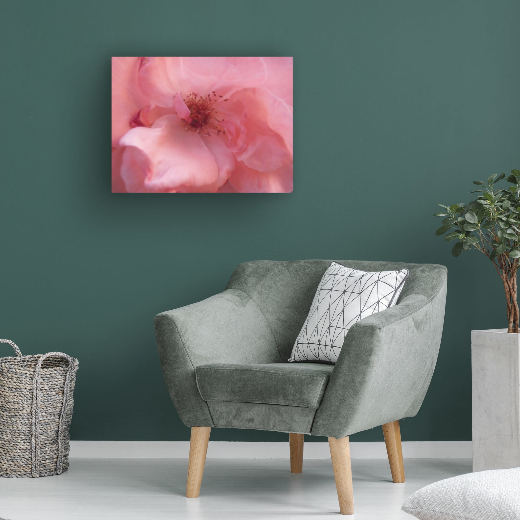Canvas Wall Art - Snezana Petrovic 'Lovely Pink' Wall Art for Living Room, Bedroom, or Office D?cor by Trademark Fine Art - 32 x 24 Inches