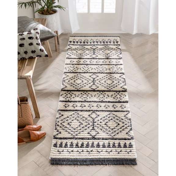 Well Woven Maya Odina Moroccan Trellis Diamond Pattern Grey 2'3" x 7'3" Runner Textured Pile Area Rug