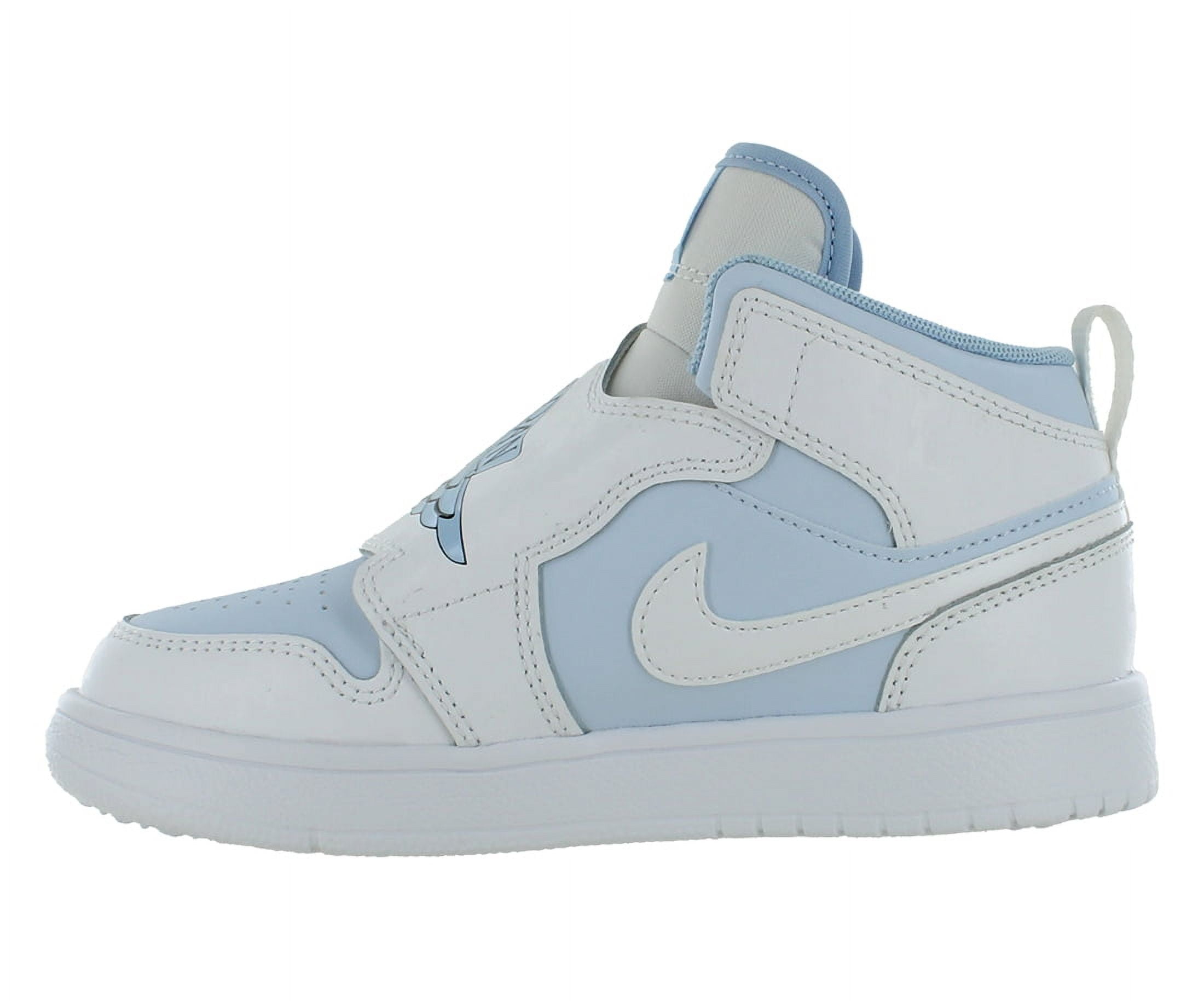 jordan sky blue shoes