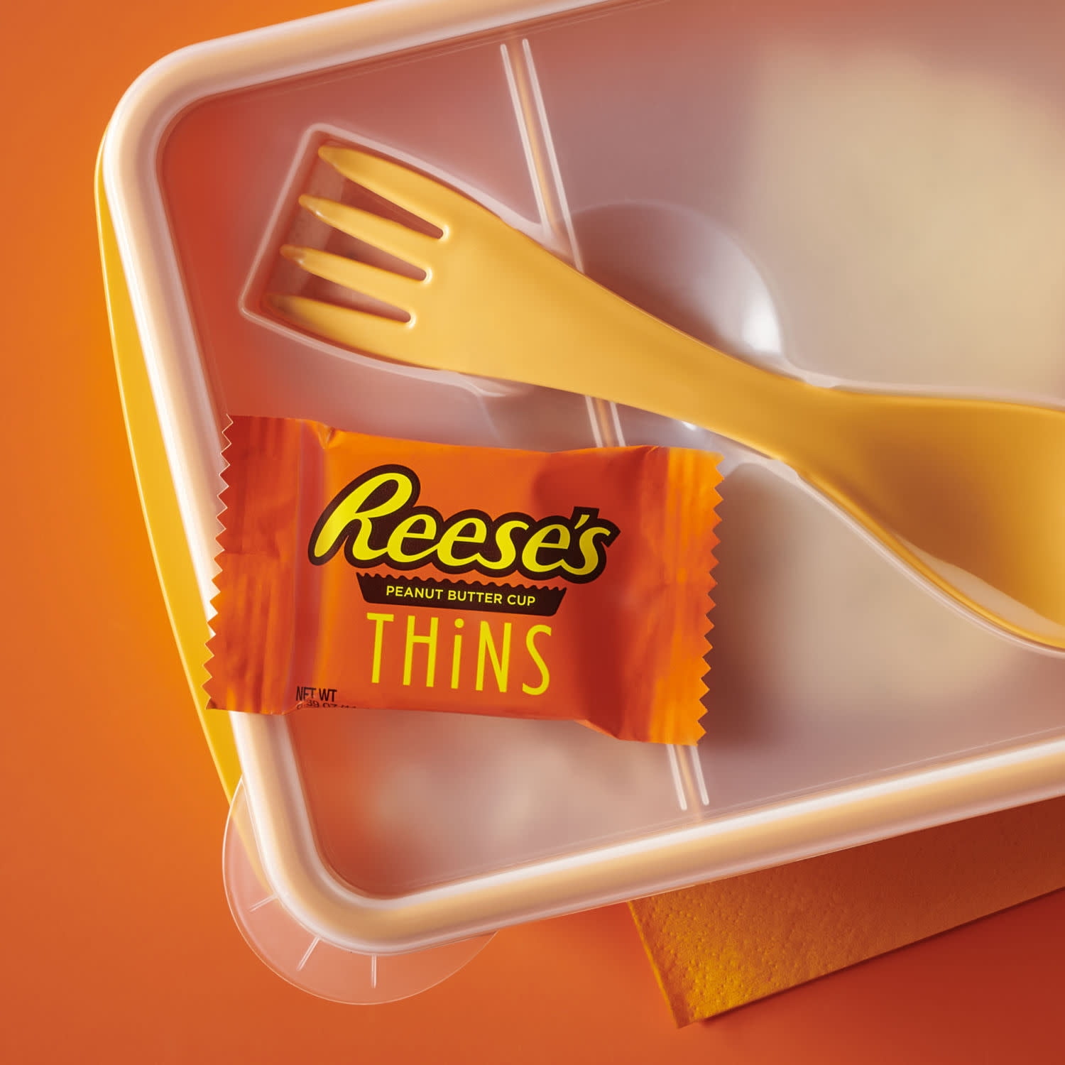 Reese's Thins Chocolate Peanut Butter Cups Candy, Family Pack 12.03 oz