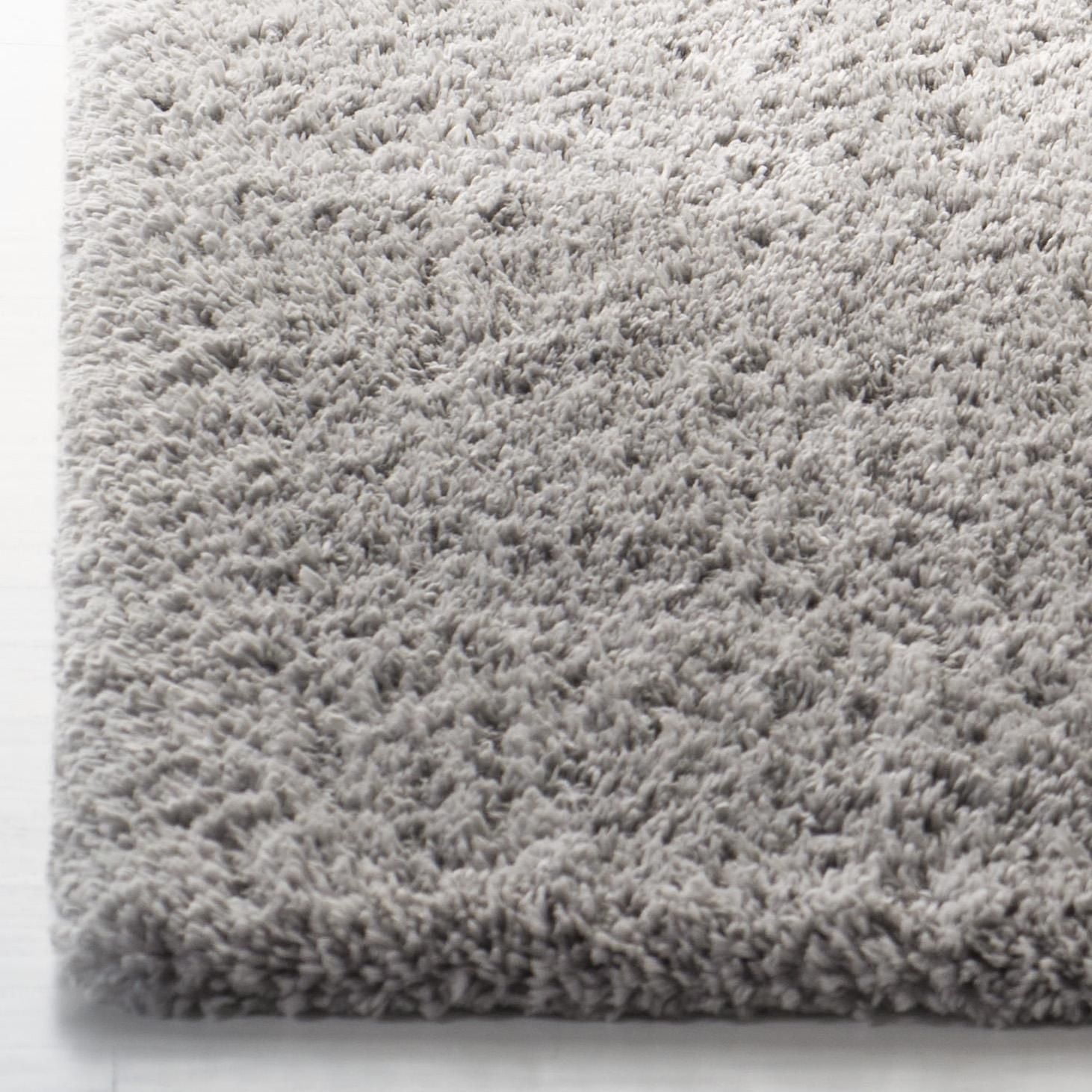 SAFAVIEH Fontana Jamie Solid Plush Shag Area Rug