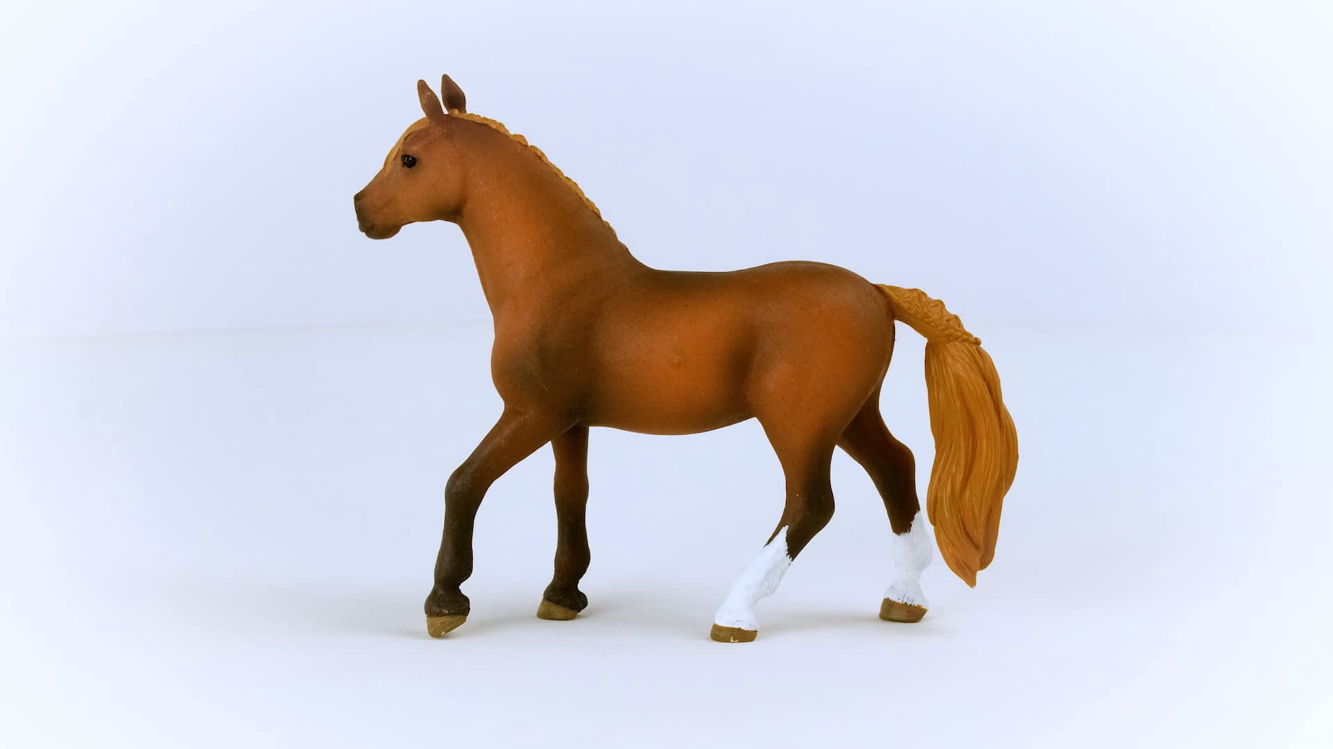 Schleich Hannoveraner Stute – Exklusive Pferde-Figur Für Sammler Und Kinder | Detailgetreues Modell