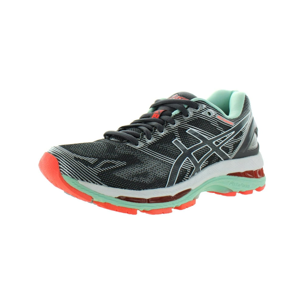 shoe store with treadmill