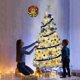 thumbnail image 2 of Costway 2,1m Árbol de Navidad con Base Metálica Material PVC Abeto Artificial Blanco para Hogar Fiesta, 2 of 7