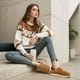 thumbnail image 5 of Zuecos CLOVALUB para mujer, sin cordones, plataforma, gamuza marrón, 5 of 7