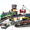 thumbnail image 2 of Tren de carga urbano LEGO con 6 minifiguras y motor motorizado, 2 of 8