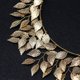thumbnail image 4 of Zhuge Horquillas para el pelo de boda con flores para novias, peinetas con perlas de cristal,joyas con diamantes de imitación para novias, damas de honor y mujeres (dorado), 4 of 4