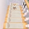 thumbnail image 4 of Peldaños de escalera interior antideslizantes, alfombras de cuero beige, almohadillas de escalón que absorben el agua para el baño de la cocina del hogar, 27.5x8.6 pulgadas, juego de 1, seguro para, 4 of 5