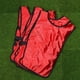thumbnail image 5 of EeaseMX 6 chalecos de fútbol rojos para niños, transpirables, para entrenamiento de fútbol., 5 of 7