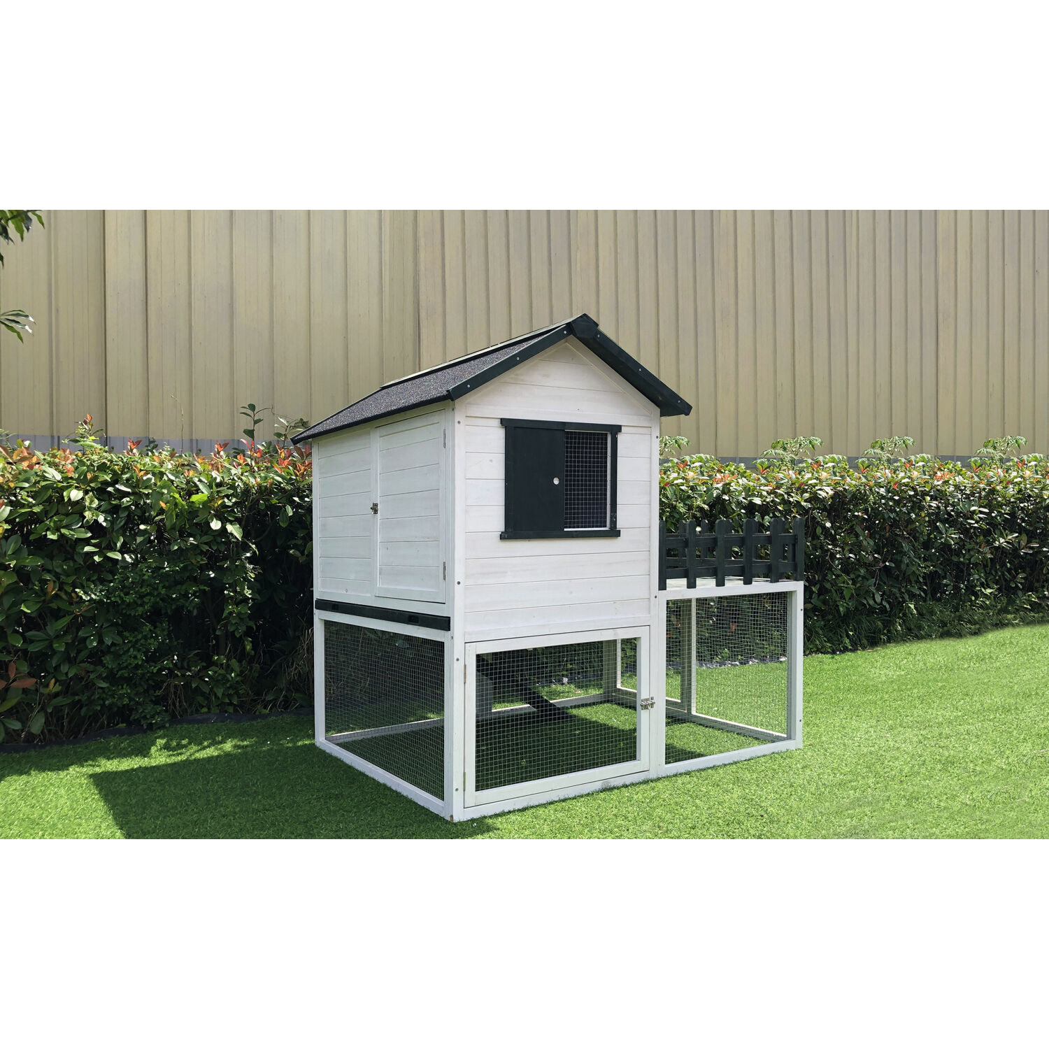 Hanover Elevated Wooden Chicken Coop with Ramp, Planting Area, Wire ...