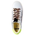 thumbnail image 4 of No Boundaries Women's Low Top Star Sneakers, 4 of 5