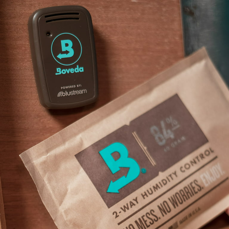 Boveda 69% RH 2-Way Humidity Control – Size 320 For Use Up to 100 Cigars -  Restores & Maintains Humidity – All In One Solution For Humidification-  Patented Technology for Cigar Humidors - 1 Count 