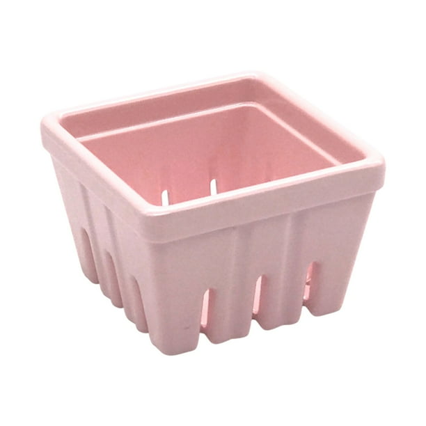 Cesta de frutas con agua espesada Cesta de frutas con comida deliciosa