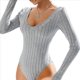 thumbnail image 3 of Body Básico de Cuello en V para Mujer, de Canalé y Larga, para Otoño. Gris XS, 3 of 9