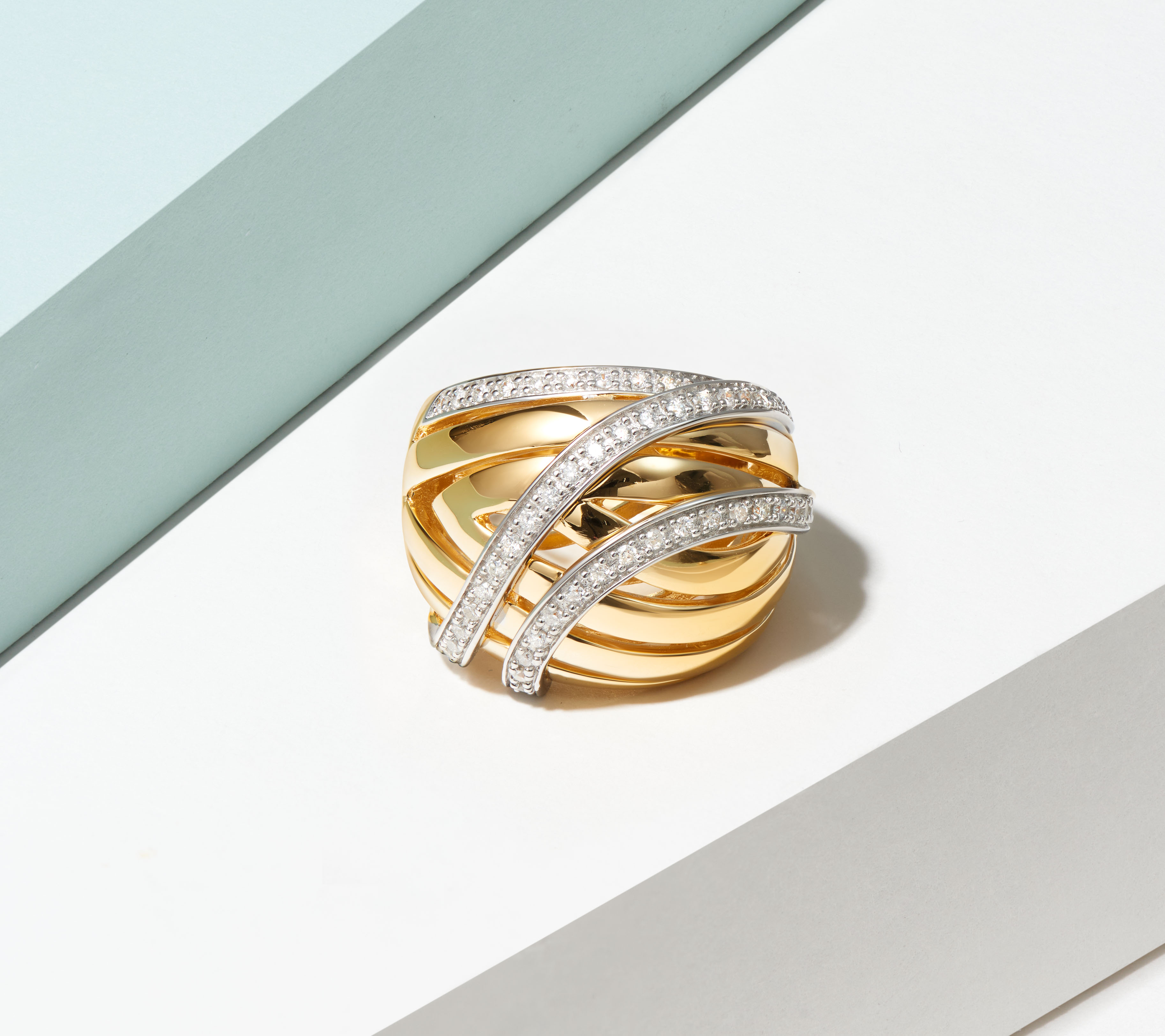 Forever Facets 18K Gold Plated Sterling Silver 3/8 CT TW Lab Grown Diamond Ring, Adult Female