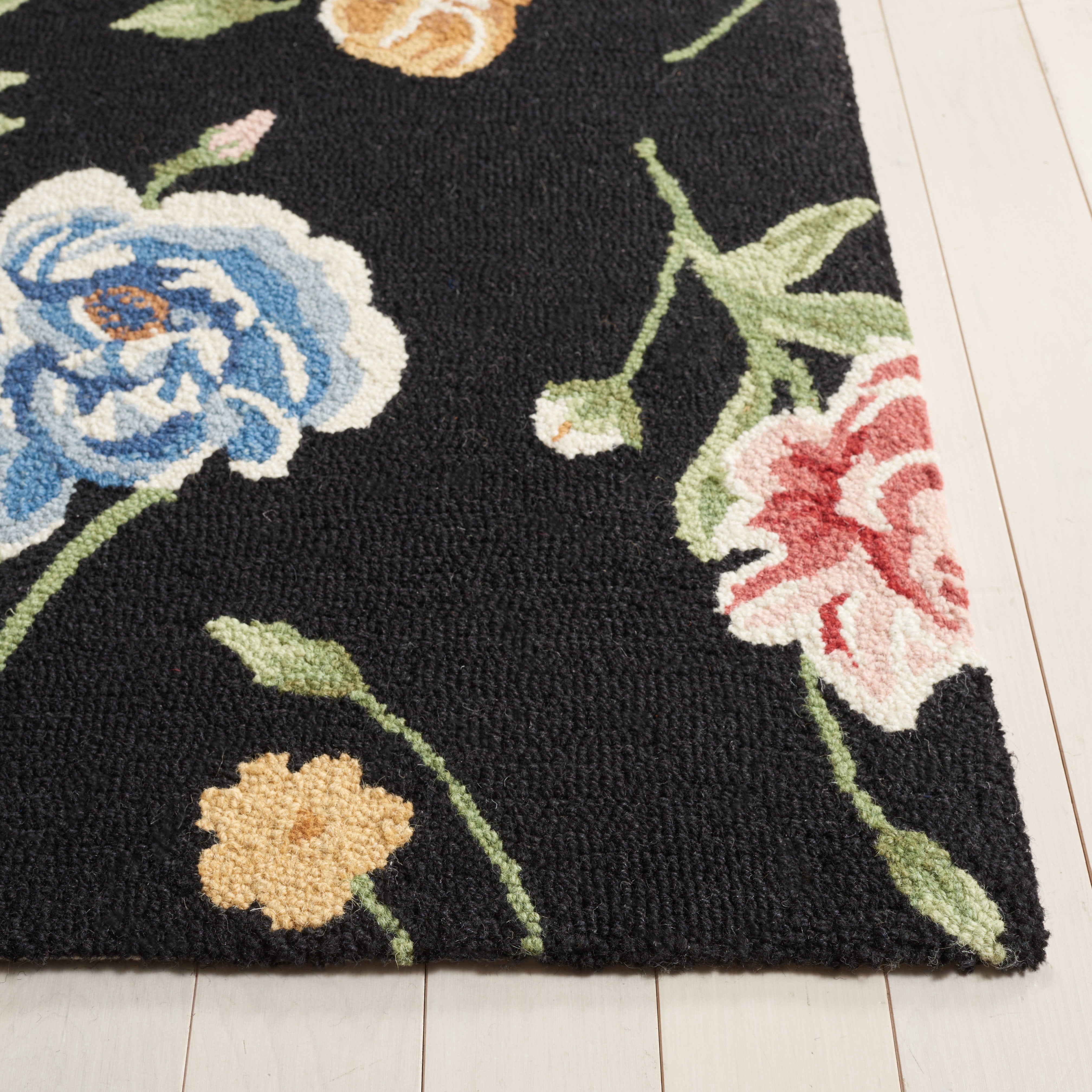 Safavieh Chelsea Cami Floral Area Rug, Black/Red, 6' x 9'