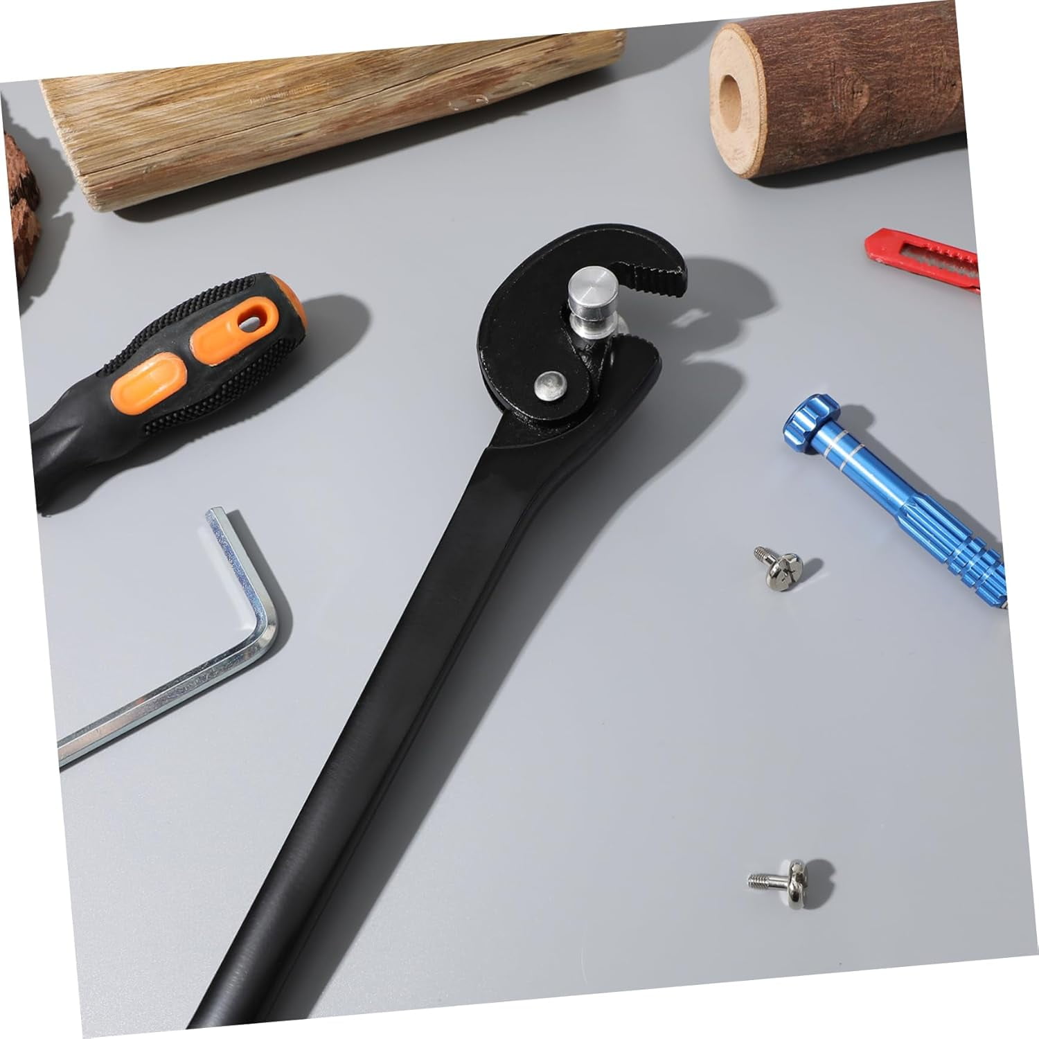 Multi-Functional Adjustable Wrench for Home and Industrial Use Steel Automatic Hook Type Design Handles Parts Labor-Saving Tool for Plumbing and Repair