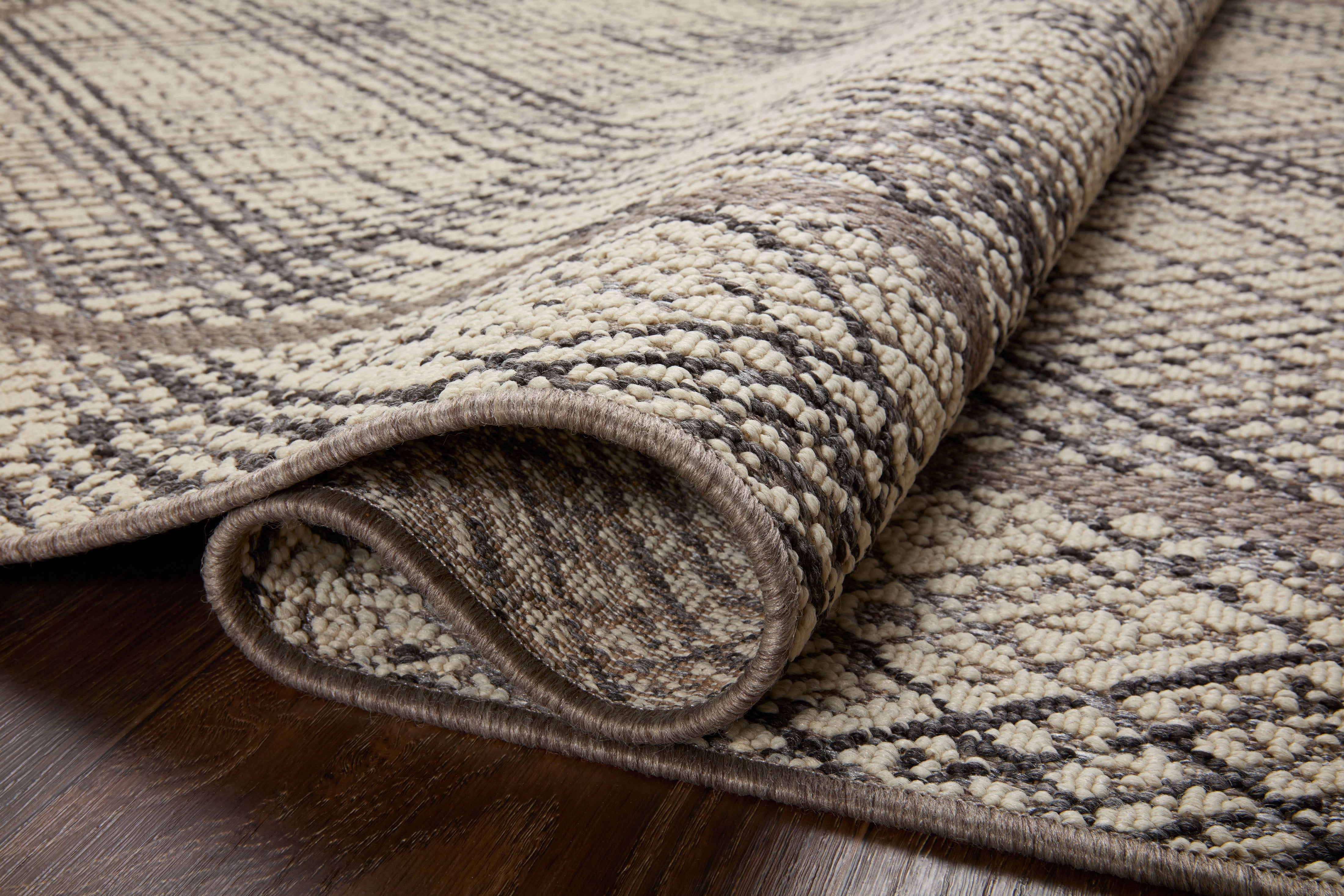 Indoor Outdoor Loloi Rainier Ivory / Charcoal 5'-3" x 7'-7" Area Rug