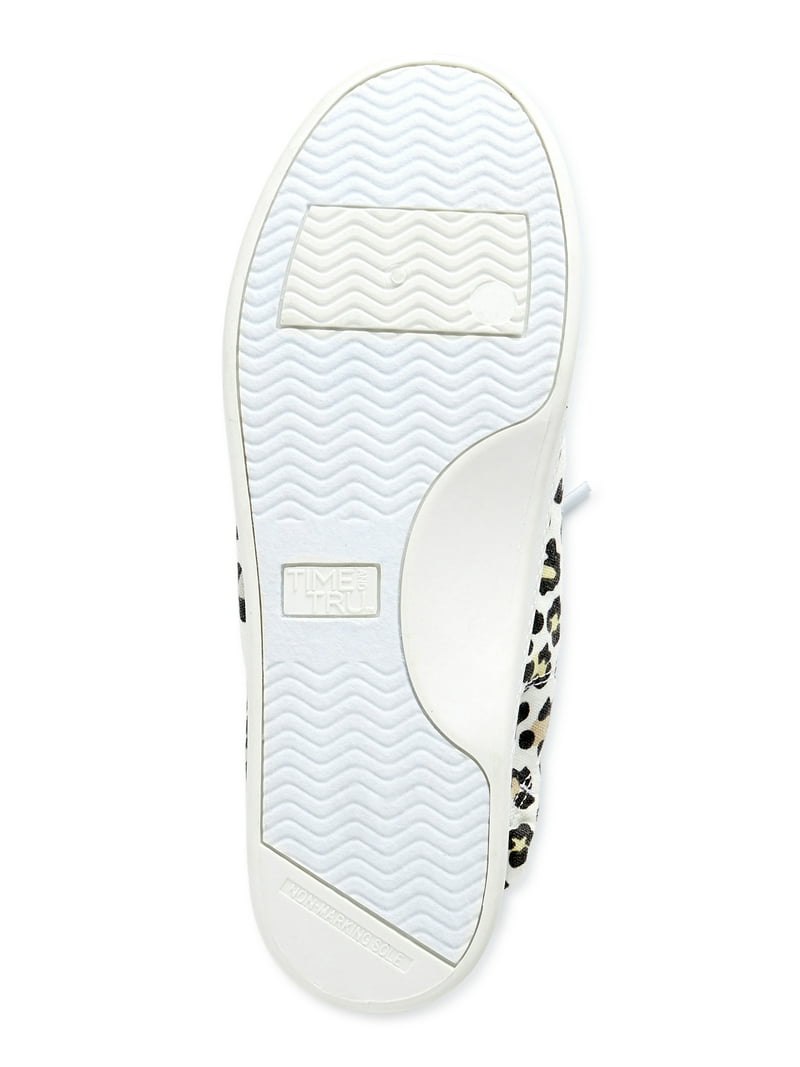 Time and Tru Women's Scrunch Back Sneakers