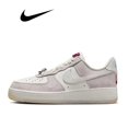 thumbnail image 1 of Zapatillas de skate originales Air Force 1 Low '07 para mujer, unisex, estilo retro clásico, color blanco puro, DD8959-100, 1 of 4