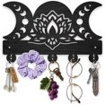 thumbnail image 1 of Llavero de pared con diseño de flor de loto y luna, de madera, de 11,8 x 7,3 pulgadas, con diseño de fase lunar, con temática mágica, para abrigos y sombreros, 5 ganchos de aleación., 1 of 9