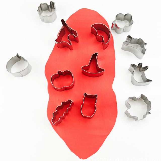SIfdSeng Pumpkin Cookie Cutters 12Pc Cookie Mini Small Size Pumpkin Cookie Cutter Baking Tools Western Supplies Cookie Cutters for Pumpkin Carving Metal Cookie Cutters