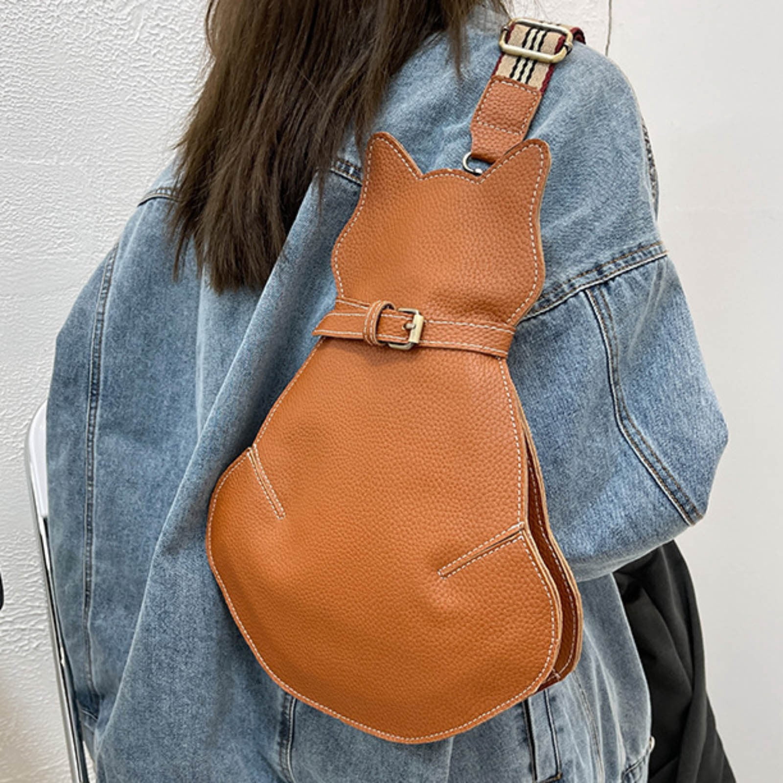 Mepaouo Cute Cat Crossbody Bags for Women Cell Phone Shoulder Handbag Chest Bag with Wide Strap(Brown)