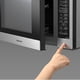 thumbnail image 4 of Horno Panasonic Microondas Inverter y Grill 2 en 1 modelo NN-GT67KSRPH, capacidad de 1.1 pies cúbicos, Plateado, 4 of 5