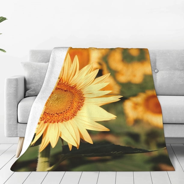 Fotbe Golden Sunflower In Field Manta de Franela Acolchonada con Estampado, Súper Suave y Esponjosa, Extra Grande para Sofá, Cama, Uso Todo el Año-60"x50"
