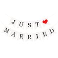 thumbnail image 3 of leyfeng Just Married Wedding Ban-ner Photo Booth Props Garland Romántico Elegante Compromiso Fiesta Decoraciones Papel de decoración, 3 of 8