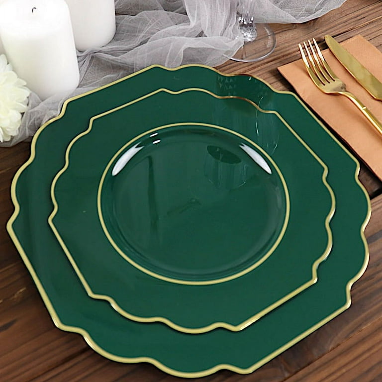 Festive Green Plastic Dinner Plates, 10.25in, 50ct