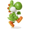 thumbnail image 3 of Figura de acción SUPER MARIO Running Yoshi de 6,35 cm, coleccionable en forma de T, 3 of 9