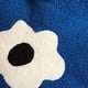 thumbnail image 5 of Cojín de peluche con forma de flor, relleno de esponja, suave y grueso, decorativo para sofá, color azul, 5 of 5