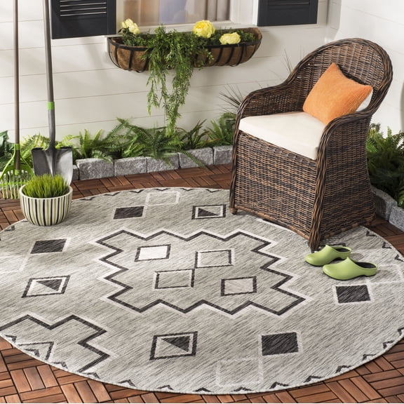 SAFAVIEH Courtyard Floella Geometric Indoor/Outdoor Area Rug, Grey/Black, 4' x 4' Round