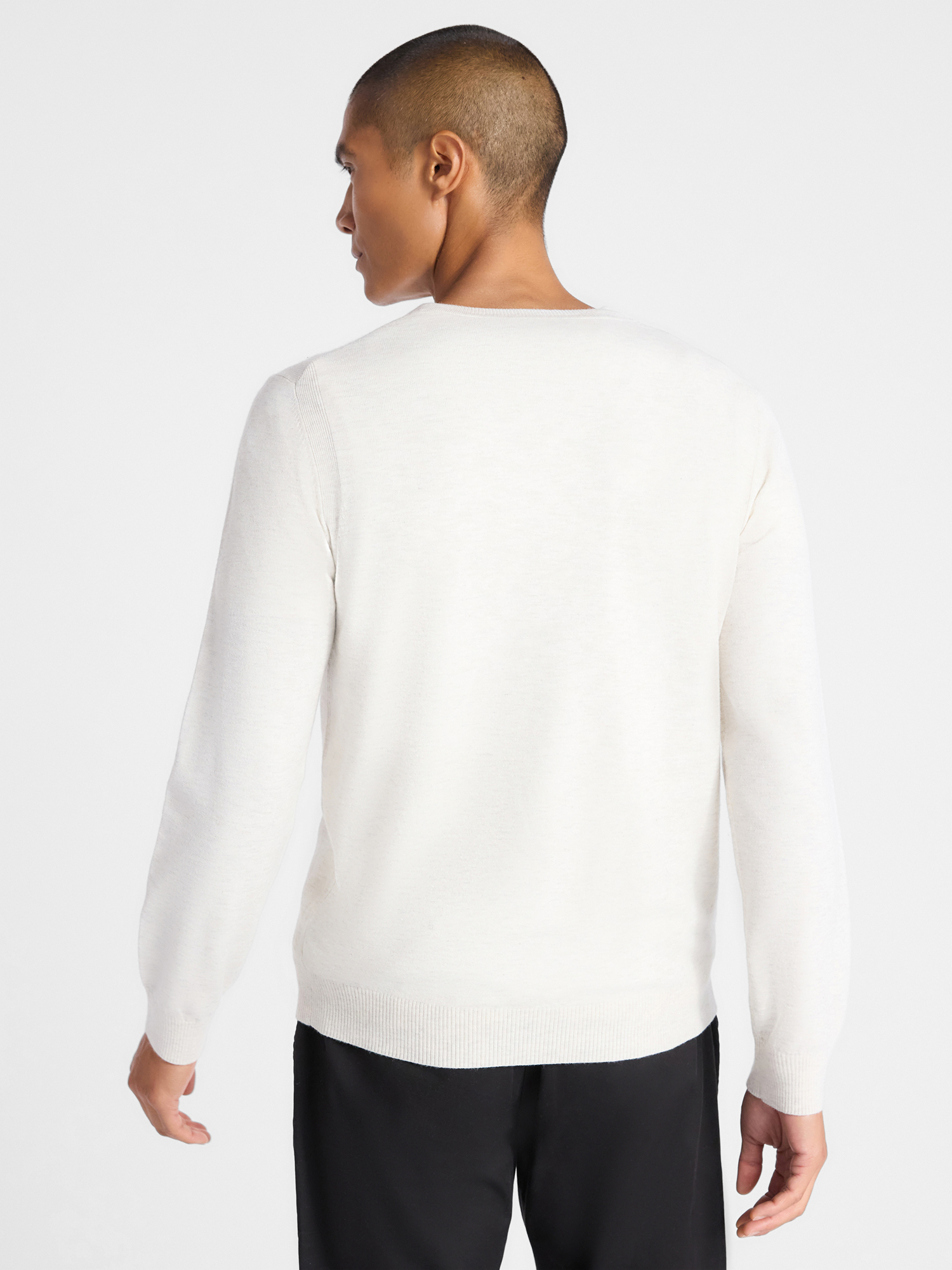 Free Assembly Men's Cozy Yarn Everyday V-Neck Sweater with Long Sleeves, Size XS-3XL