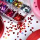thumbnail image 4 of Glitter para uñas AWDSLUY de 12 compartimentos con corazones y lentejuelas multicolor, 4 of 5