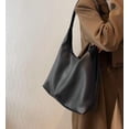 thumbnail image 3 of Bolsas de mano holgadas para mujer, de piel sintética, estilo retro, suaves, de gran capacidad, 2 unidades, 2025, 3 of 4