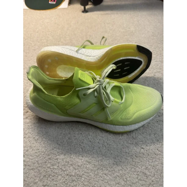 Adidas Ultraboost 22 Almost Lime Solar Yellow Green Running GX5557 Mens Size 10