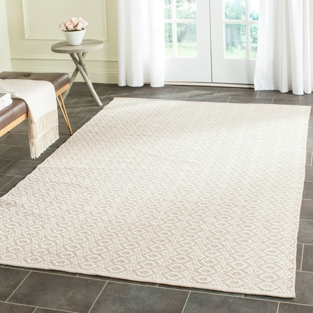 Safavieh Montauk Corrine Geometric Area Rug or Runner