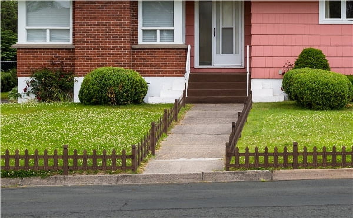 Set of 5 Outdoor Wood Garden Fence Garden Yard Border, Natural Wood