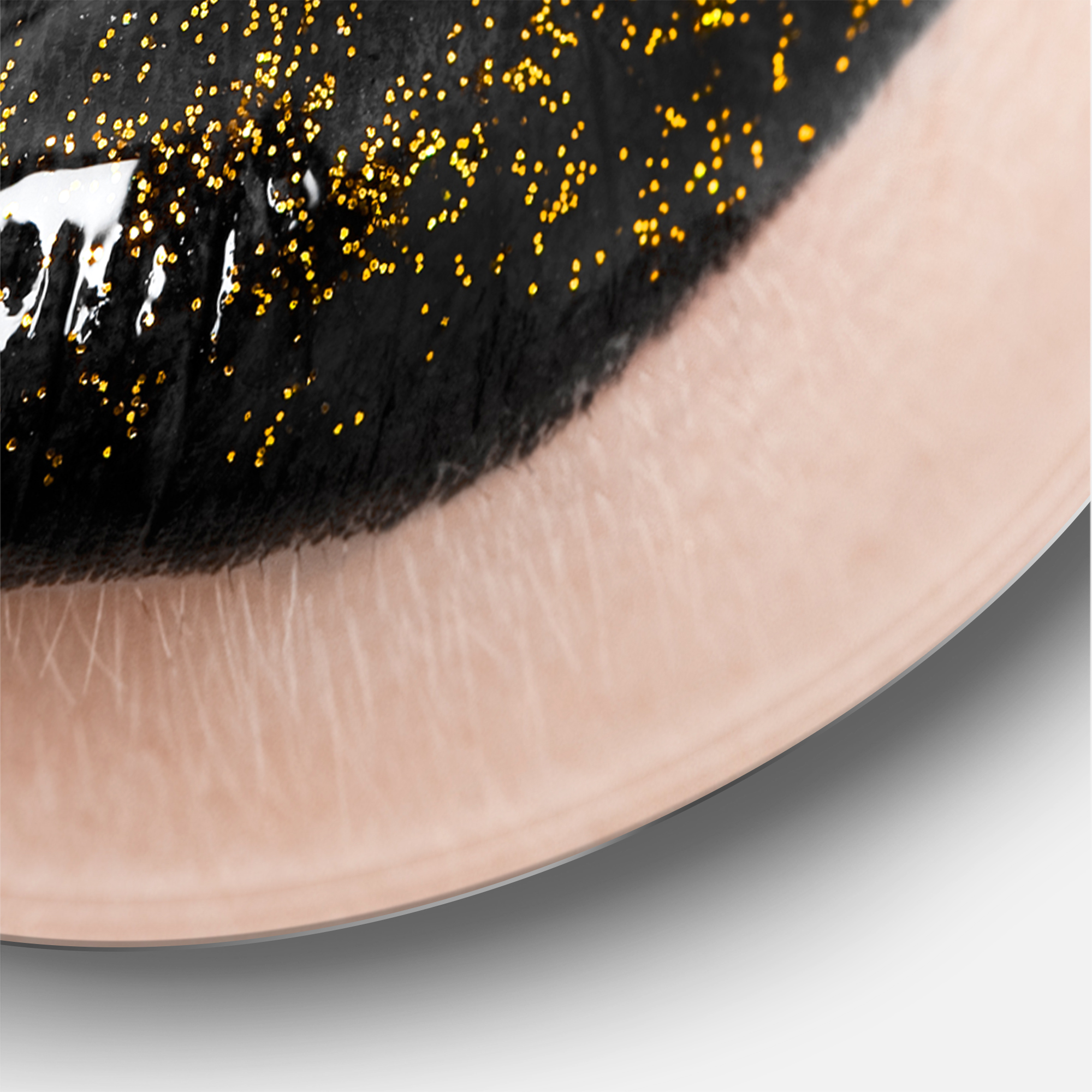 Designart 'Close-Up Of Gorgeous Female Lips I' Modern Circle Metal Wall Art 23x23 - Disc of 23