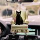thumbnail image 2 of Adorno colgante para coche con forma de gato, decoración para la vista trasera, divertido avión decorativo, 2 of 4