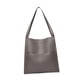 thumbnail image 3 of Bolso de hombro Salvador de cuero para mujer gris, 3 of 9