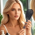 thumbnail image 5 of Peine hueco con forma de escudo: agarre ergonómico, uso en seco y mojado y masaje del cuero cabelludo; peine de ABS grueso para el cuidado del cabello largo, 5 of 5