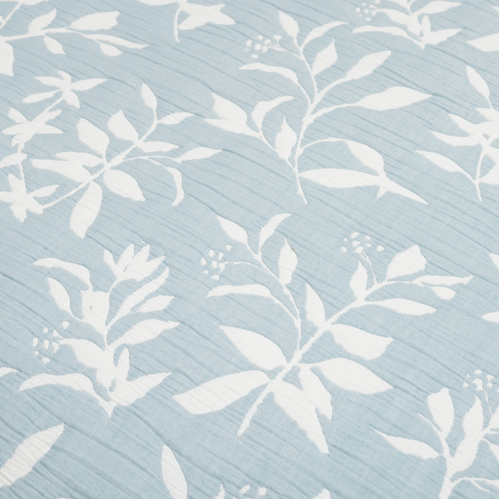Lush Decor Floral Jacquard Reversible Soft Matelasse Quilt Set, 3 Piece Set, Full/ Queen, Blue - Floral Bedding Set - Spring Decor - Queen Bedding - Cottage & Modern Farmhouse Decor