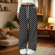 thumbnail image 1 of Pantalones largos de poliéster con bolsillos y estampado elástico para mujer, 1 of 4