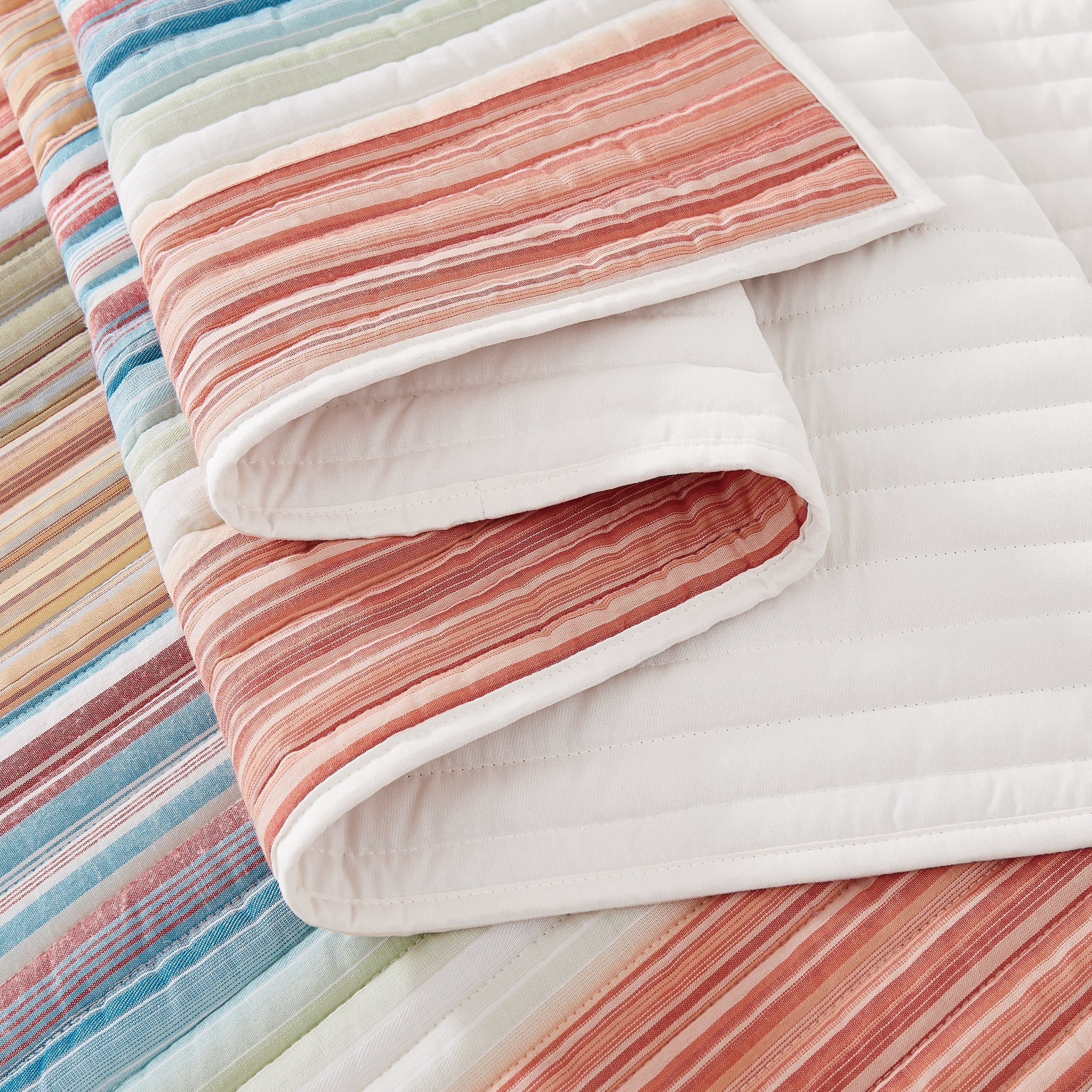 Oceanfront Resort Palm Beach Yarn Dye Stripe 3 Piece King Quilt Set, Coastal and Nautical Themed, Oeko-TEX Certified Confidence